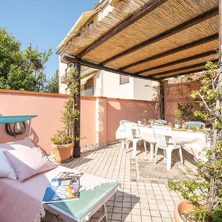 Lola - Liberty Dreamscape