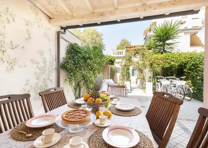 Lola - Liberty Dreamscape