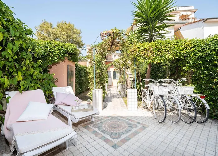 Lola - Liberty Dreamscape *