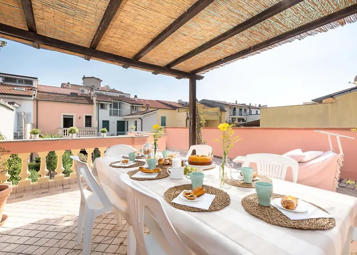 Lola - Liberty Dreamscape Вілла В'яреджо