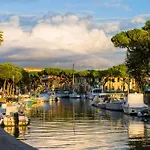 Lola - Liberty Dreamscape Villa Viareggio